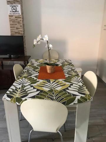 Bed and Breakfast Il roseto Assemini Esterno foto