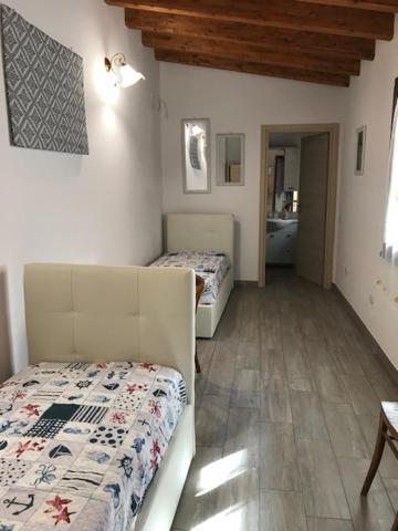 Bed and Breakfast Il roseto Assemini Esterno foto